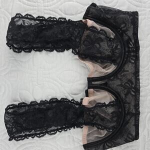 Victoria's Secret "Very Sexy" Unlined Balconet Bra size 32 C